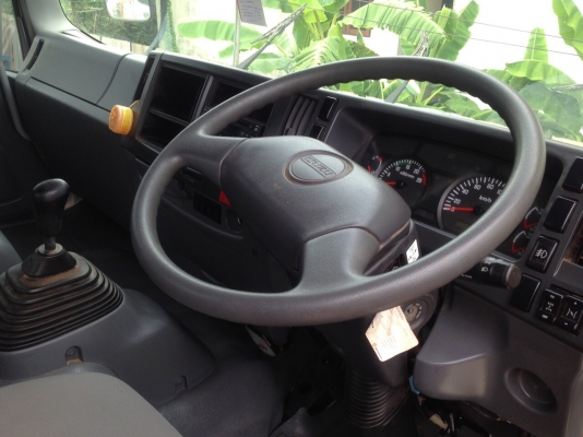 ขาย 2,350,000 ISUZU 360 ปี 58 วิ่ง 33,130 กม.เครื่องเกียร์ดีมาก ยางสวยสภาพเหมือนใหม่รถพร้อมใช้เอกสารพร้อมโอน(จัดไฟแน้นได้ 1.89ล้าน) 090-772-3710 090-772-3708