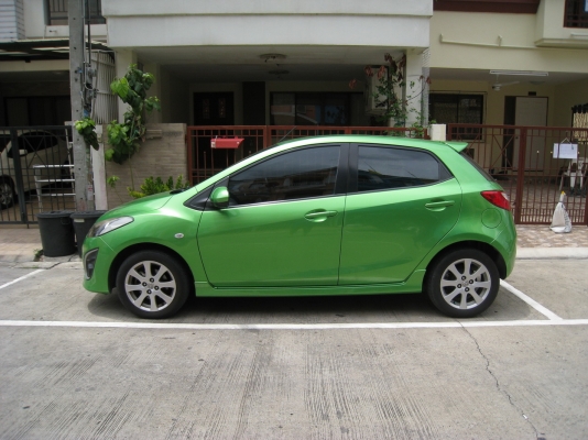 MAZDA 2 spirit sport AT ปี2010