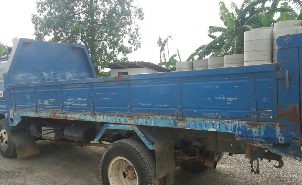 ขายราคา185,000บ หกล้อ อีซูชุ KS100แรง ดั้ม3คิว กะบะยาว3.20ม สภาพดีสวยพร้อมใช้ ทะเบียนพร้อมโอน ขายราคา185,000บ หกล้อ อีซูชุ KS100แรง ดั้ม3คิว กะบะยาว3.20ม สภาพดีสวยพร้อมใช้ ทะเบียนพร้อมโอน