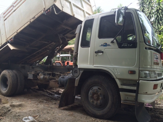 ขายด่วนรถดั้มสองเพลาFM1J สมอทอง220แรง ปี46 รถสวยเดิมๆบางๆหัวสีเดิม