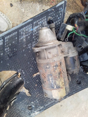 ขายไดร์ทสตาร์ท BENZ เครื่อง2,800 W123 ขายไดร์ทสตาร์ท BENZ เครื่อง2,800 W123