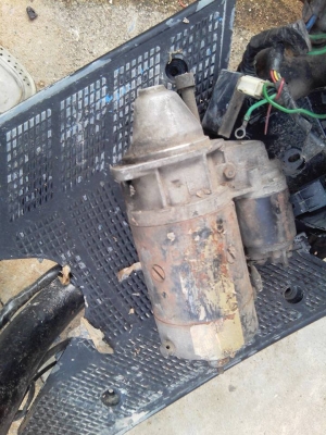 ขายไดร์ทสตาร์ท BENZ เครื่อง2,800 W123