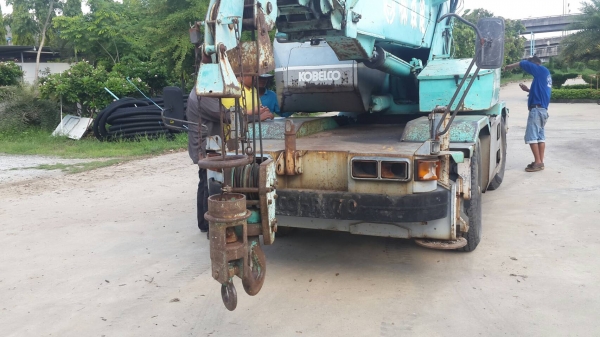 ขายรถเครน KOBELCO 4 ล้อขนาด 7 ตัน เอกสารอินวอย ราคา 850000