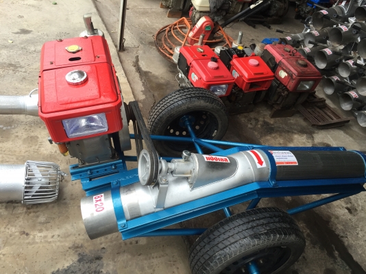 ท่อสูบน้ำสแตนเลสขนาด 8นิ้ว ยาว3วา พร้อมเครื่องยนต์ยันม่า115มีล้อลากเคลื่อนย้ายสะดวก