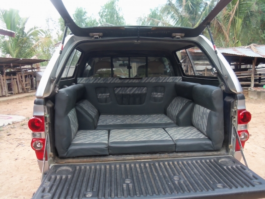 ขายรถ colorado 4ประตู ขายรถ colorado 4ประตู