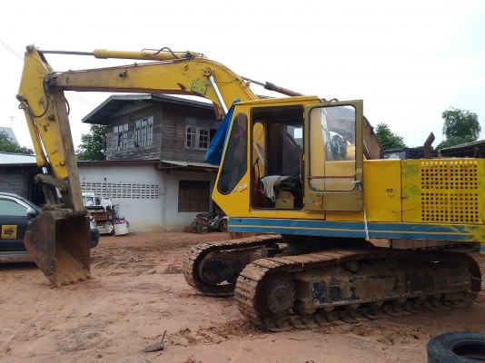 ขาย 295,000 KATO HD700 V1  เครื่อง 6D14  เครื่องดี ปั้มแรง โช่หนา เอวแน่น รถสวยพร้อมใช้ 090-772-3710 090-772-3708