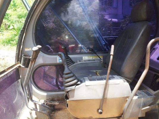 ขายรถแบคโฮ KOBELCO SK60-///-V ราคา 390000