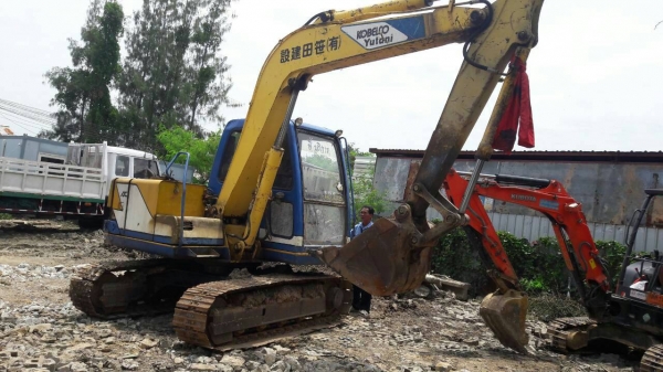 ขายรถแบคโฮ KOBELCO SK60-///-V ราคา 390000