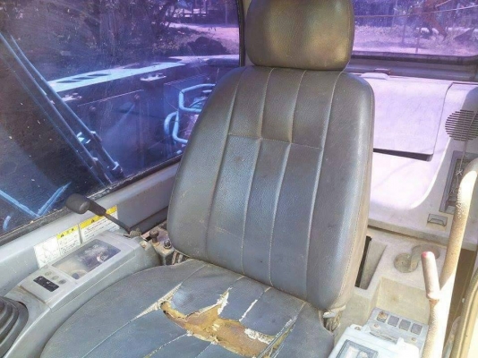 ขายรถแบคโฮ KOBELCO SK60-///-V ราคา 390000