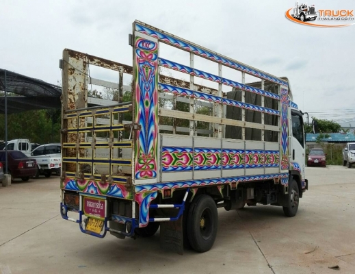 ขาย 6ล้อกระบะบรรทุก/รุ่นFRR/210แรงม้า/ยาว 5.6ม./ปี57