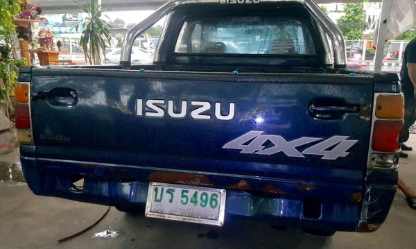ขออนุญาตขาย Isuzu ปี 1996 พร้อมใช้งานเล่มทะเบียนชุดโอนพร้อมครับ ขายเงินสดในราคา 119,000฿สนใจสอบถามใด้ครับ ขออนุญาตขาย Isuzu ปี 1996 พร้อมใช้งานเล่มทะเบียนชุดโอนพร้อมครับ ขายเงินสดในราคา 119,000฿สนใจสอบถามใด้ครับ