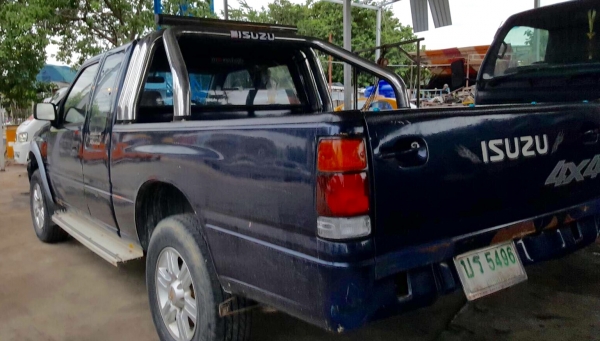 ขออนุญาตขาย Isuzu ปี 1996 พร้อมใช้งานเล่มทะเบียนชุดโอนพร้อมครับ ขายเงินสดในราคา 119,000฿สนใจสอบถามใด้ครับ ขออนุญาตขาย Isuzu ปี 1996 พร้อมใช้งานเล่มทะเบียนชุดโอนพร้อมครับ ขายเงินสดในราคา 119,000฿สนใจสอบถามใด้ครับ