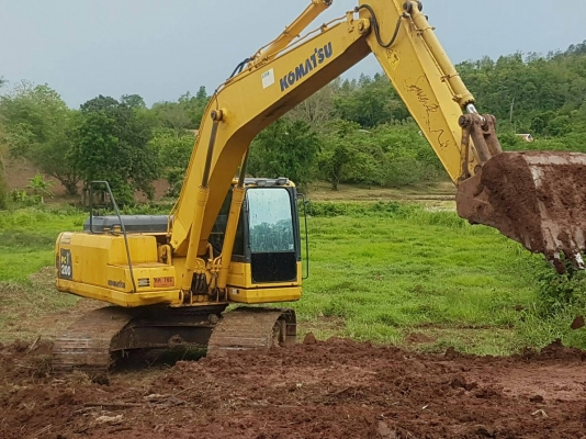 รถแบคโฮ รถแบคโฮ