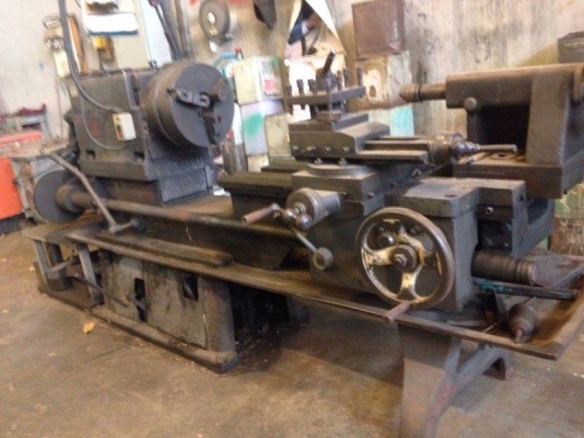 ขายด่วนแท่นกลึงอัตโนมัติ 1 เครื่อง ธรรมดา 1 เครื่อง จับได้ 4 ฟุต ขายด่วนแท่นกลึงอัตโนมัติ 1 เครื่อง ธรรมดา 1 เครื่อง จับได้ 4 ฟุต