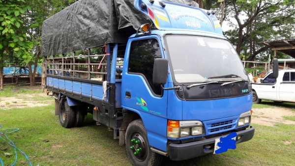 หกล้อ อีซูชุ NKR130โบว์ ปี43ช่วงยาว4.30ม สภาพดีมากสวยพร้อมใช้  ทะเบียนพร้อมโอน