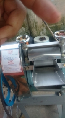 ขายเครื่องคั้นน้ำอ้อย มือสอง สภาพสวยกริ๊บ 0835662999 LineID : hs4trp ราคา 6,500 บาท #‎หนึ่ง/รังสิตพ่อค้าอินดี้ ขายเครื่องคั้นน้ำอ้อย มือสอง สภาพสวยกริ๊บ 0835662999 LineID : hs4trp ราคา 6,500 บาท #‎หนึ่ง/รังสิตพ่อค้าอินดี้