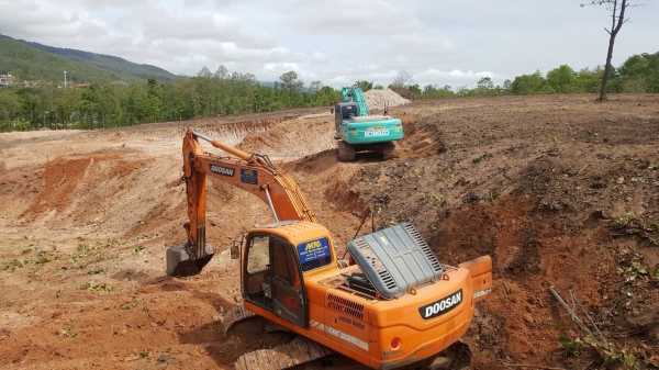 ขาย DOOSAN DX225LCA 6,xxx h.