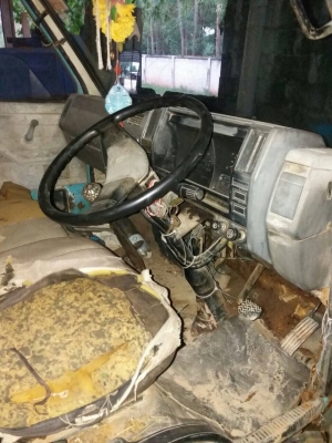 Isuzu Tl 100แรงฝาดำ 4bc2 หัว Nkr ภาษีเต็ม เล่มพร้อมโอน ปี34