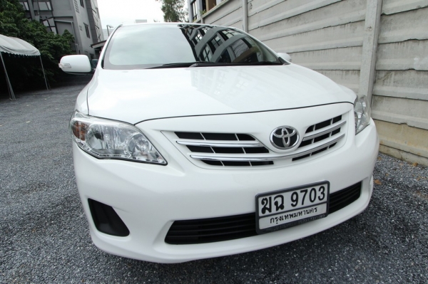 Toyota altis 1.6E CNG โรงงาน