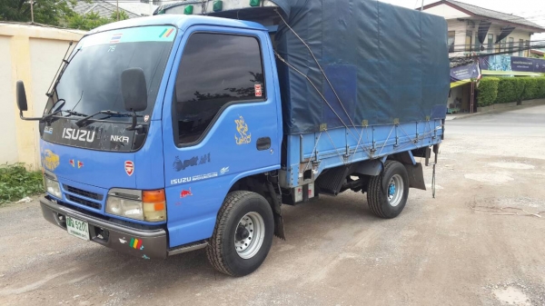 ขายรถบรรทุก 4ล้อ อีซูซุ NKR (รถห้าง) ขายรถบรรทุก 4ล้อ อีซูซุ NKR (รถห้าง)