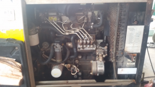 ขายตู้เชื่อมเครื่องยนต์ขนาด580 แอมเชื่อมเหล็กหนาใหญ่