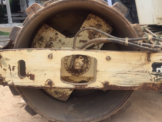 รถบด ล้อหนาม และ ล้อเลียบ 2เปลือก