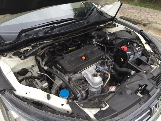 2013 HONDA ACCORD 2.0EL NAVI สีขาว จัดได้เต็ม 2013 HONDA ACCORD 2.0EL NAVI สีขาว จัดได้เต็ม