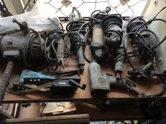 ขายด่วน!!เครื่องมือเสีย จำนวน 8 ชิ้น