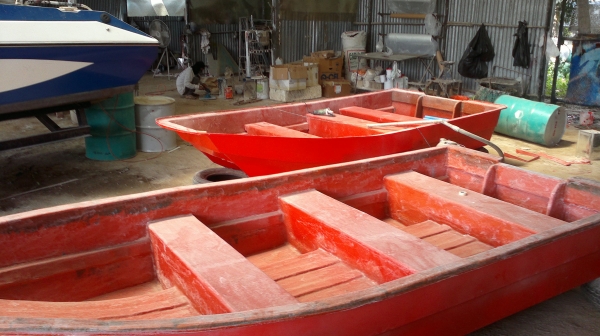 เรือไฟเบอร์ www.wirotfiberboats.com