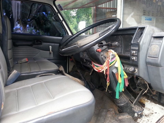 ขายรถ6ล้อ NPR 110แรง ยาว5เมตร มีบันไดขึ้นรถเกี่ยว รถใช้งานอยู่ รถสวยสภาพดี พร้อมใช้งาน เอกสารถูกต้อง เล่มทะเบียนพร้อมโอน สนใจโทร 090-8588220คุณนะ 093-3258446คุณบิว หรือเข้าดูสินค้าอื่นๆได้ที่ www.narong2truck.com หรือ www.truck.in.th/498 หรือเพจFacebook ณ ขายรถ6ล้อ NPR 110แรง ยาว5เมตร มีบันไดขึ้นรถเกี่ยว รถใช้งานอยู่ รถสวยสภาพดี พร้อมใช้งาน เอกสารถูกต้อง เล่มทะเบียนพร้อมโอน สนใจโทร 090-8588220คุณนะ 093-3258446คุณบิว หรือเข้าดูสินค้าอื่นๆได้ที่ www.narong2truck.com หรือ www.truck.in.th/498 หรือเพจFacebook ณ