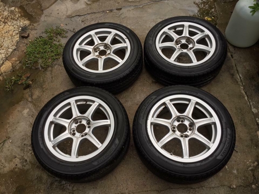 ขายล้อแม็กLenso พร้อมยางขอบ16 4ล้อ ราคา 6,800 บาท