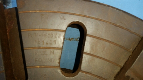 หัวจับแท่นกลึง  20 " POLAND