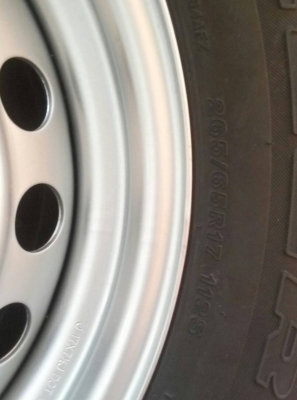 ยางอะไหล่ ถอดป้ายแดง 17" แถมกระเป๋ายาง ราคา 700 บาท ยางอะไหล่ ถอดป้ายแดง 17" แถมกระเป๋ายาง ราคา 700 บาท