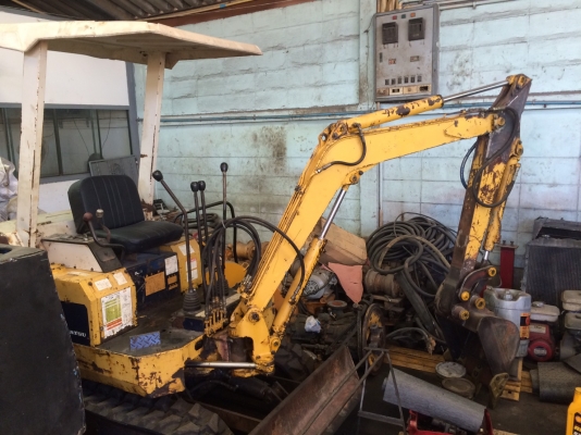 ขายด่วน!!รถแบ็ค โฮโคมัสซุ PC07สภาพดี!!ใช้งานได้ทันที