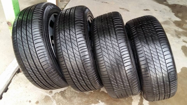 ขายล้อแม็กป้ายแดง accord g9 hybrid 17" ยางปี15 สนใจติดต่อ ตาเล็ก ล้อและยางครับ 081-3747940