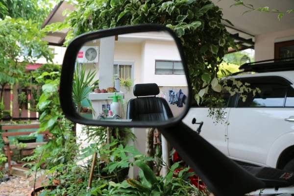 กระจกแก้ม เรโทร Nissan แท้ Japan กระจกแก้ม เรโทร Nissan แท้ Japan