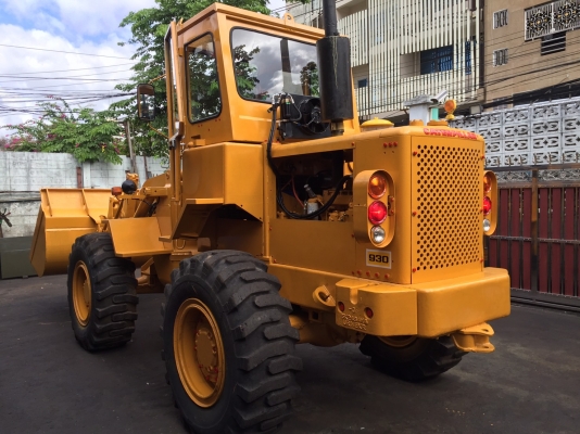 ขายด่วน!!รถตักล้อยาง CATER PILLAR รุ่น 930