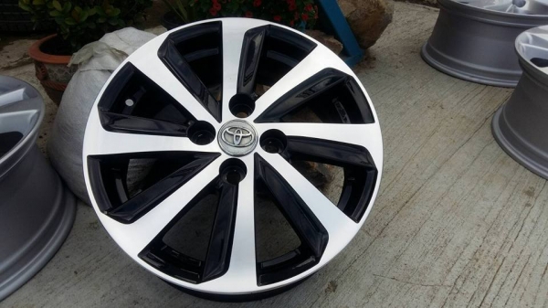 ขายล้อแม็ก toyota vios 15"สีดำหน้าเงา สนใจติดต่อ ตาเล็ก ล้อและยางครับ 081-3747940 ขายล้อแม็ก toyota vios 15"สีดำหน้าเงา สนใจติดต่อ ตาเล็ก ล้อและยางครับ 081-3747940