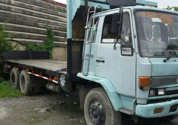 สิบล้อ อีซูชุ ร็อค195พื้นเรียบ ยาว6.30ม สภาพดีพร้อมใช้งาน ทะเบียนพร้อมโอน