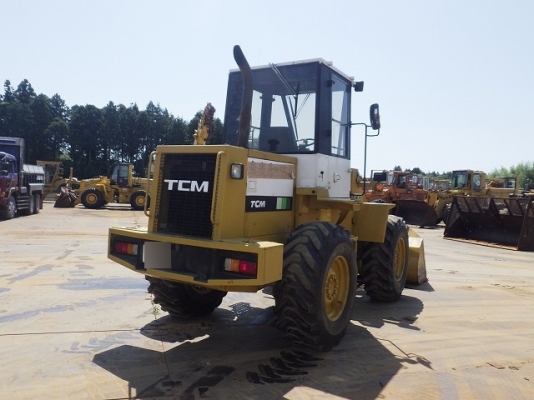 ขายรถตัก TCM 830 ขายรถตัก TCM 830