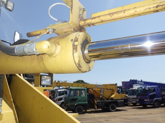 ขายรถตัก TCM 830 ขายรถตัก TCM 830