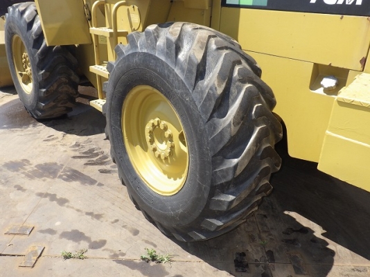 ขายรถตัก TCM 830 ขายรถตัก TCM 830