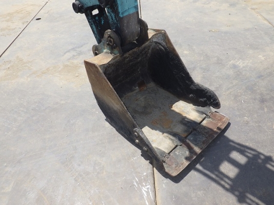 Kobelco SK45SR ปี 1999 มีห้องเก๋ง + ไลน์หัวเจาะกระแทก ราคาไม่แพง นำเข้าจากญี่ปุ่นครับ