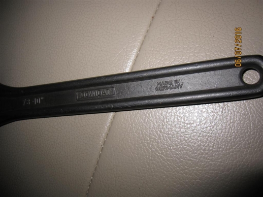 ประแจเลื่อน DOWIDAT ขนาด  10นิ้ว Made in Germany สภาพใหม่เก่าเก็บ