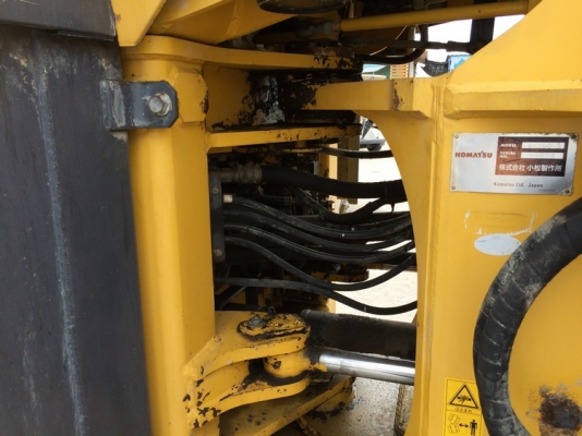 Komatsu WA350-3 ปี 2000 นำเข้าจากญี่ปุ่น ไม่เคยใช้งานในไทย ขายราคาไม่แพงครับ