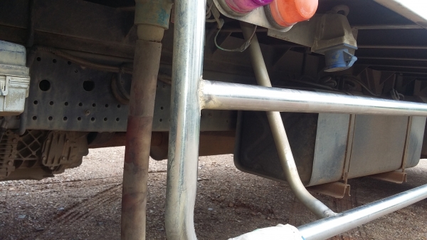 ขายรถ 6 ล้อ / ISUZU ตู้เย็น 190 แรง / ยาว 5.70 ม./ สูง 2.40 ม./ กว้าง 2.40 ม.