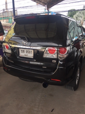 ฟอรจูนเนอร์สีดำปี2012 ออโต้ โฟลวิล ขาย 890000 ติดต่อ 0817616862 ครับ ฟอรจูนเนอร์สีดำปี2012 ออโต้ โฟลวิล ขาย 890000 ติดต่อ 0817616862 ครับ