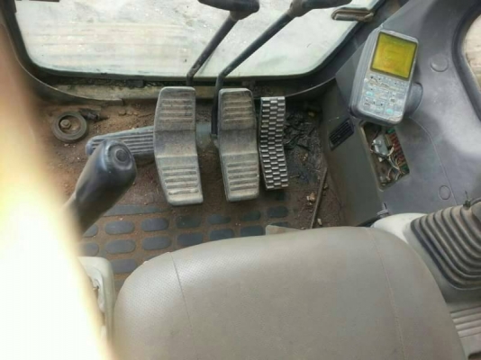 รถแบคโฮ รถแบคโฮ