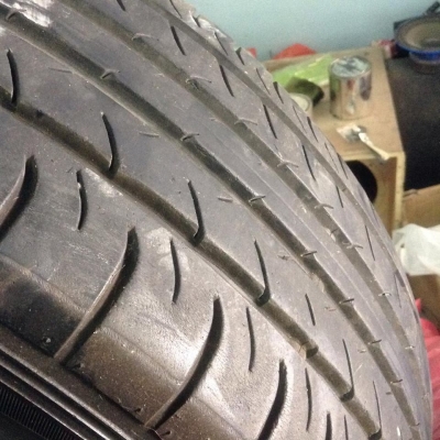 ยางดันลอบ 225-60-18 ยางปี13 4เส้น