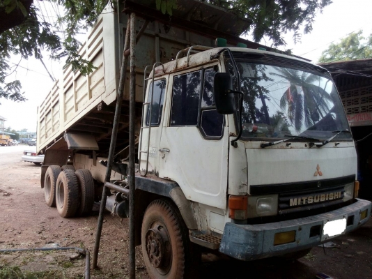 ขายใช้เงิน 150,000 MITSUBISHI FN527M TD 4948 2เพลาดั้ม. เกียร์1 0 สปีส สภาพสวยพร้อมใช้ ราคาต่อรองได้ ติดต่อได้ที่คุณ อ๊อฟ พิจิตร 086-737-9991